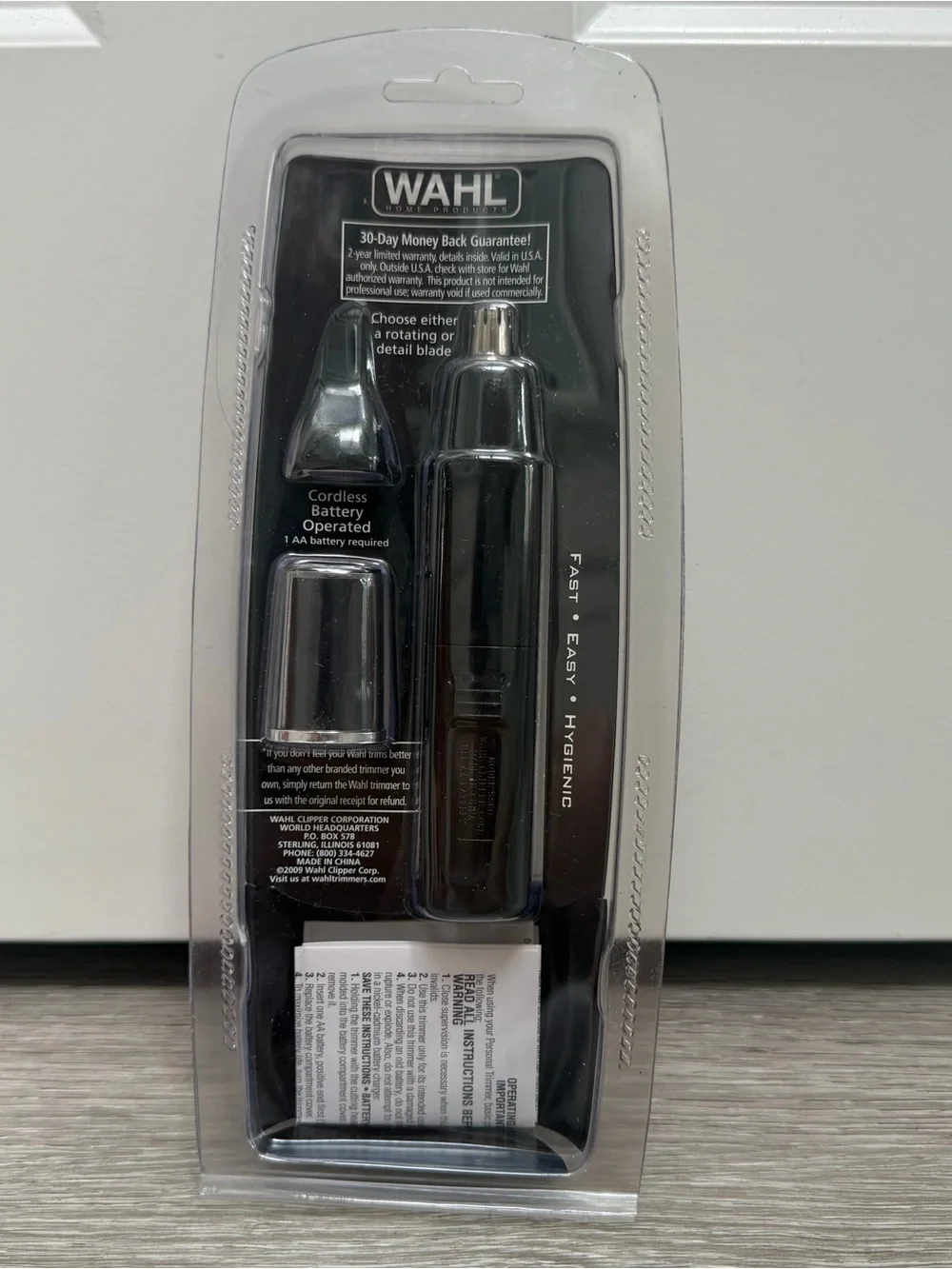 WAHL EAR NOSE AND BROW HAIR TRIMMER NEW BATTERY OPERATED